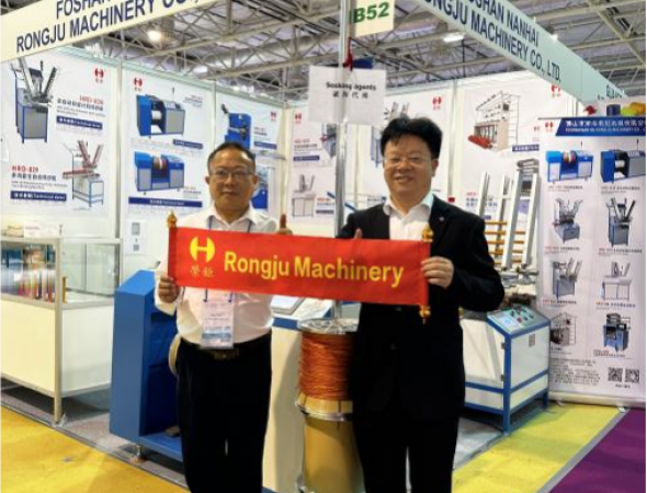 Triễn Lãm Ở Trung tâm Hội chợ Triển lãm Expocentre, Moscow, Nga 2025 